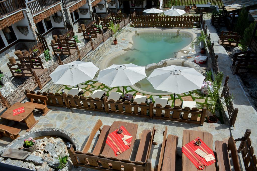 Complex Starite Kashti Hotel Medovo Eksteriør billede