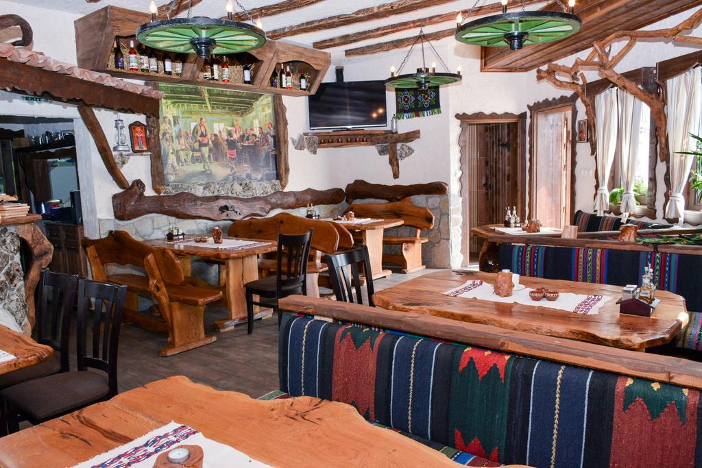 Complex Starite Kashti Hotel Medovo Eksteriør billede