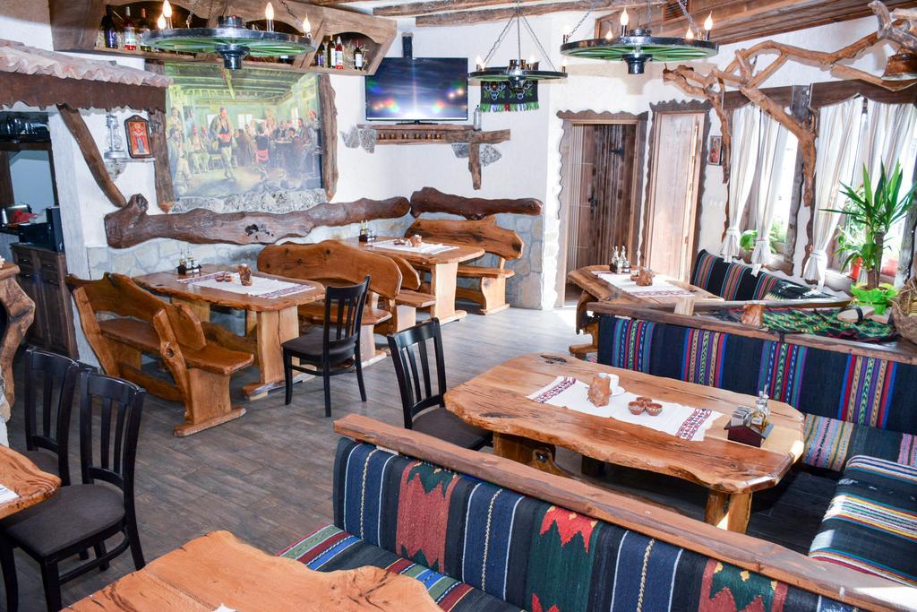 Complex Starite Kashti Hotel Medovo Eksteriør billede