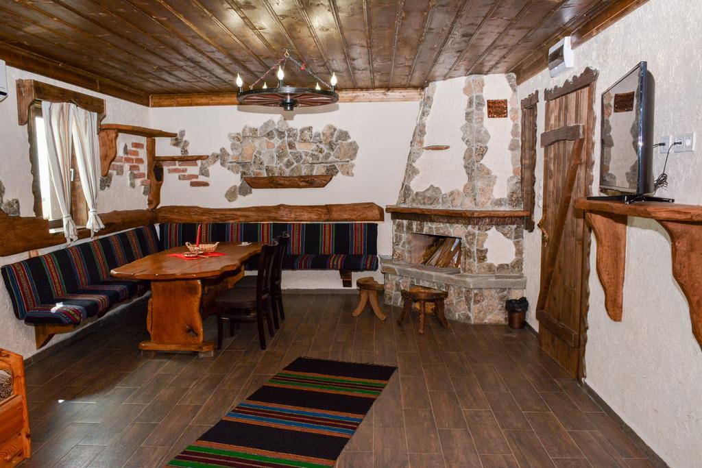 Complex Starite Kashti Hotel Medovo Eksteriør billede