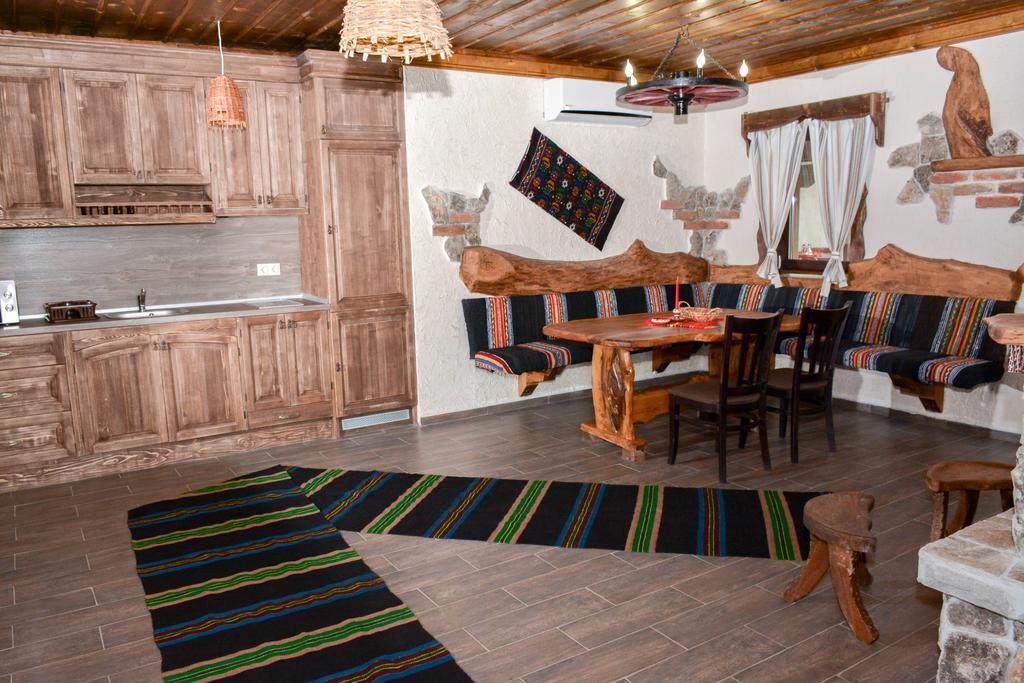 Complex Starite Kashti Hotel Medovo Eksteriør billede