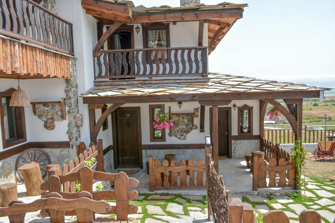 Complex Starite Kashti Hotel Medovo Eksteriør billede