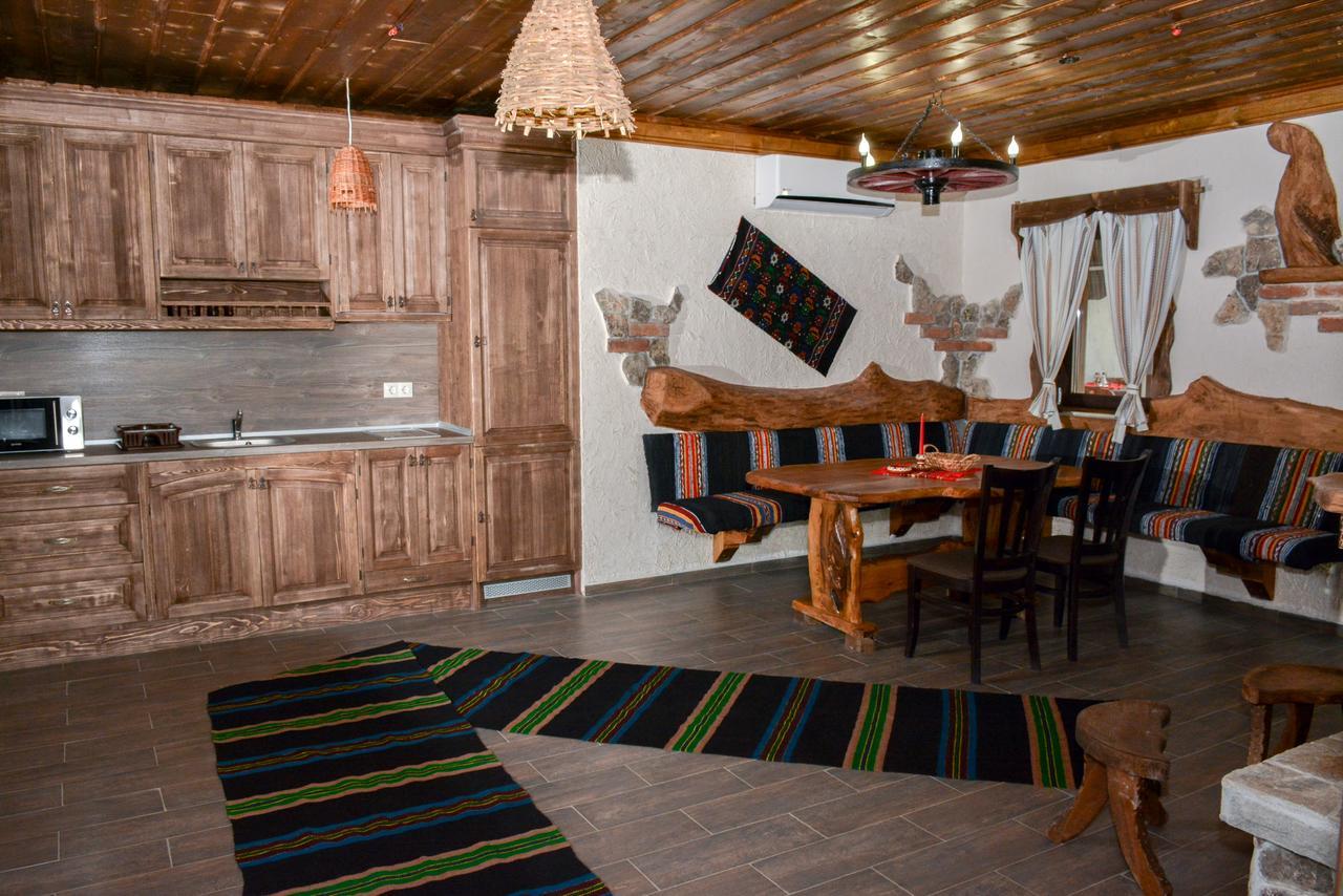 Complex Starite Kashti Hotel Medovo Eksteriør billede
