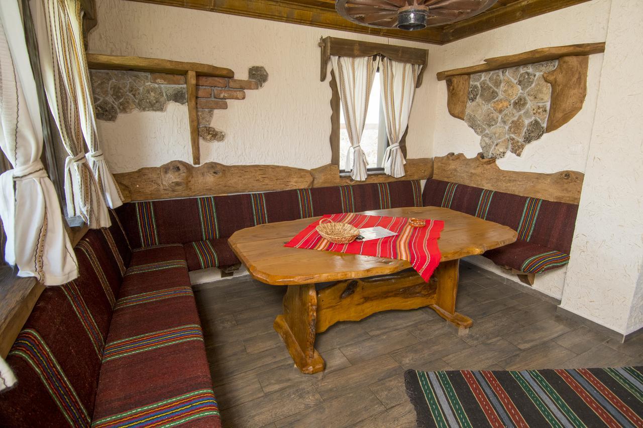 Complex Starite Kashti Hotel Medovo Eksteriør billede