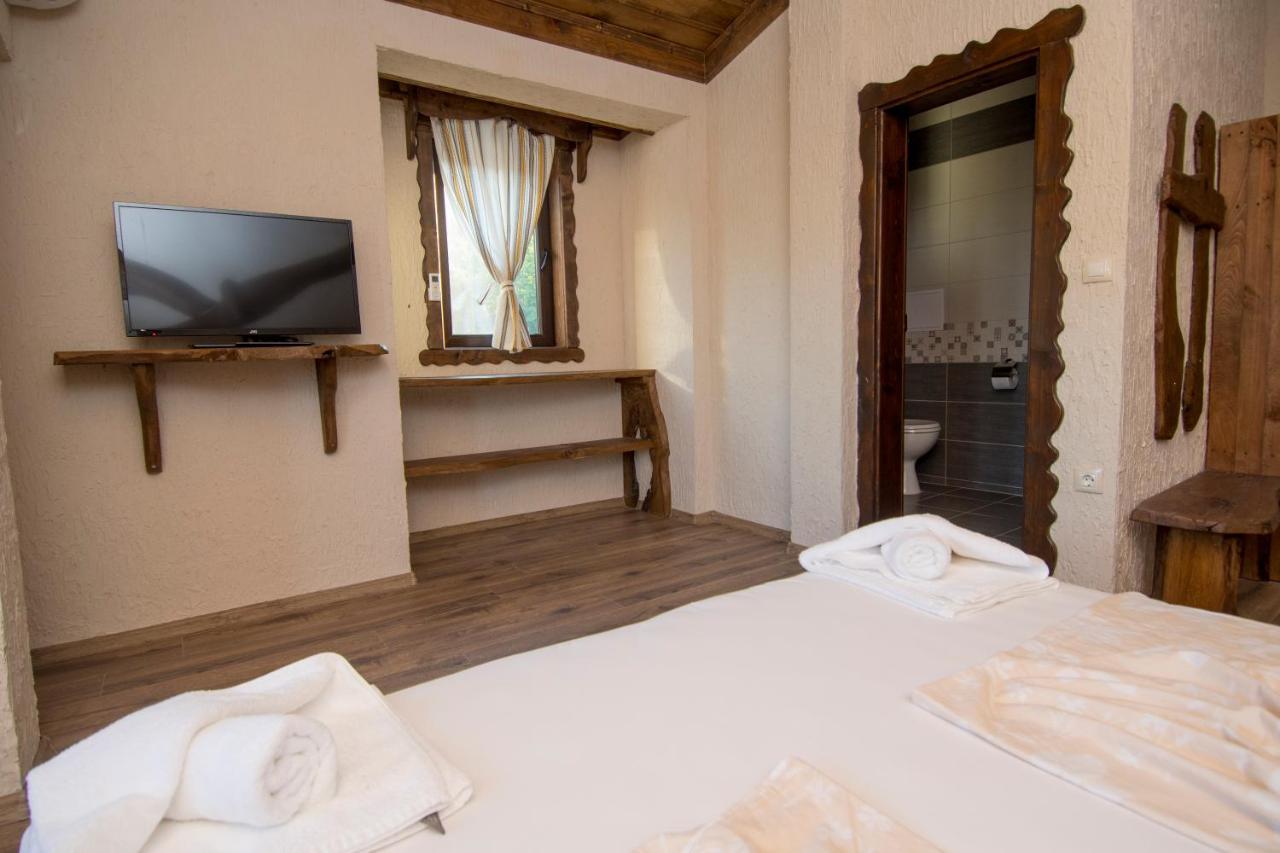 Complex Starite Kashti Hotel Medovo Eksteriør billede