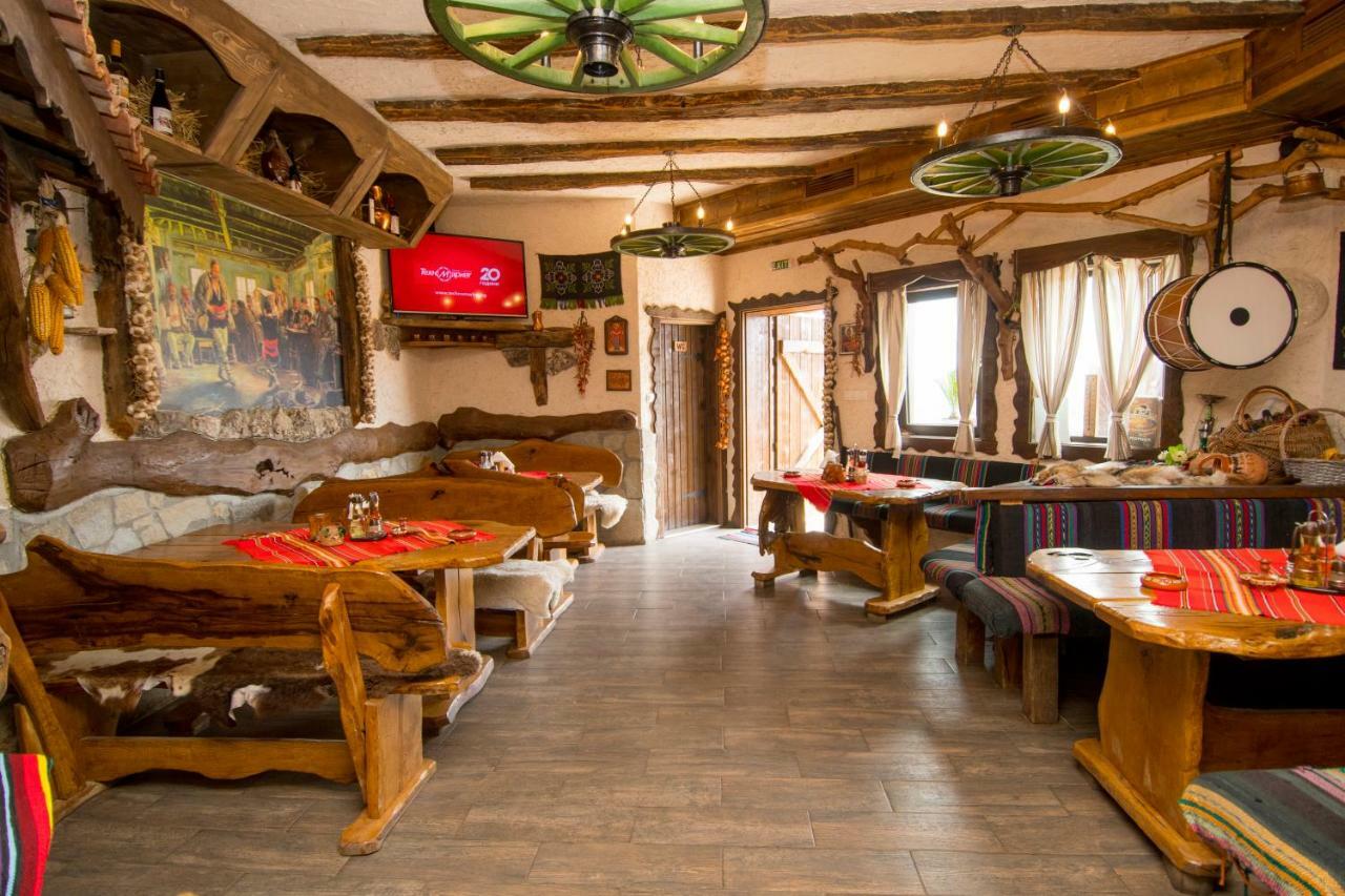 Complex Starite Kashti Hotel Medovo Eksteriør billede